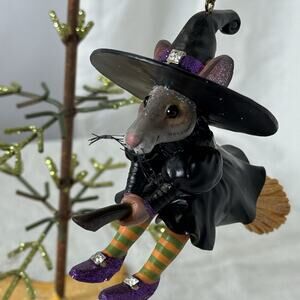 Halloween 2009 December Diamonds Flying Mouse Witchy Ornament 55-90522 Retired